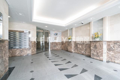 【ロビー】 | グリフィン・南蒲田アクトシティ | 落ち着いたロビーです