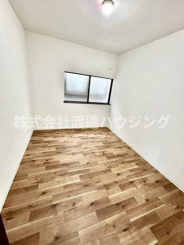 大蓮北2丁目一戸建の洋室