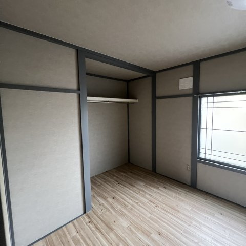 室蘭市港北町5丁目120-32戸建の居間・リビング