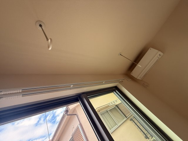 【設備】 | ＭＡＩＳＯＮ　ＴＨＥＯＢＲＯＭＡ | 室内物干金具