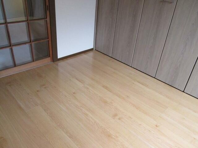 熊本市中央区水前寺４丁目の賃貸マンションの居間・リビング