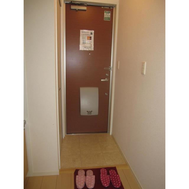 舞岡ハイムの玄関