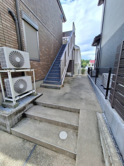 舞岡ハイムのエントランス