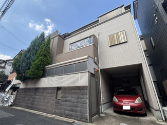 【外観】 | 川口市芝富士１丁目　中古戸建 | 2012年4月築、（株）東栄住宅施工の注文住宅です。