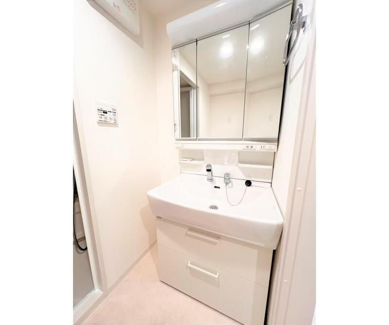 グランエクラドーム前の洗面所