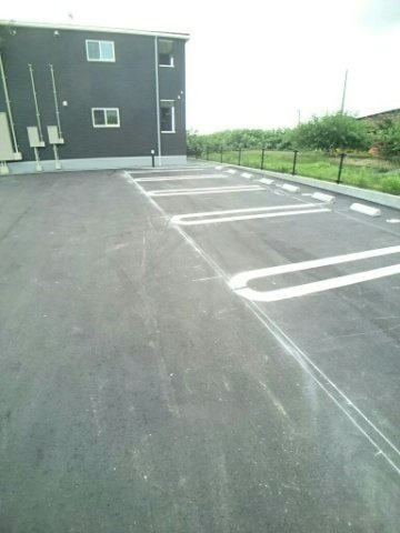 フィグ　キャッスルの駐車場