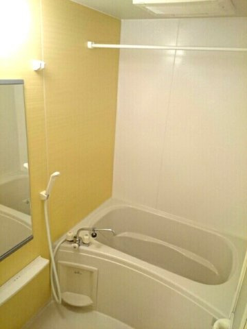 フォーラル　真の浴室