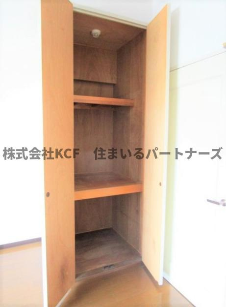 レジデンス高松の収納|小物を収納するのに便利です