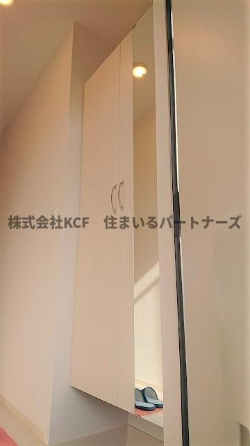 オッツ梅満の玄関|明るい玄関です