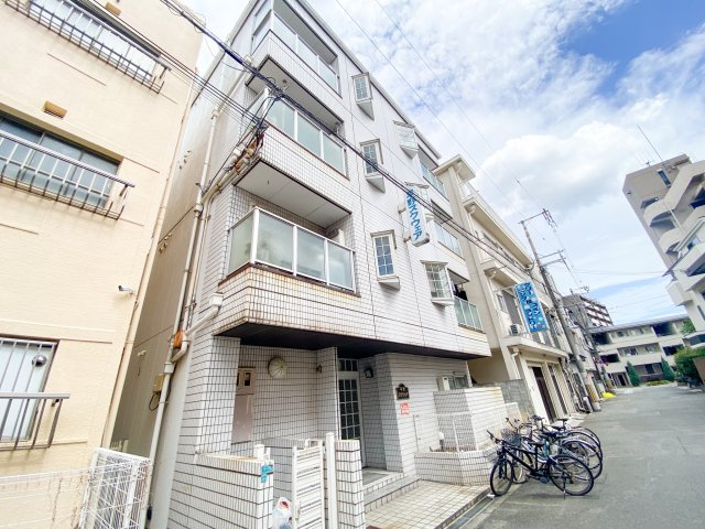 平野スクウェアの外観
