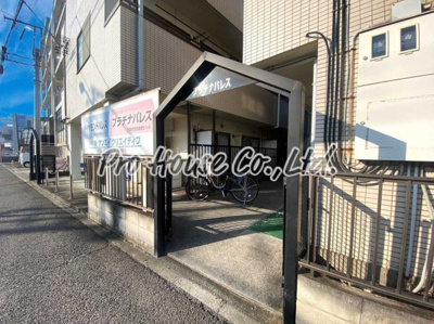【エントランス】 | プラチナパレス