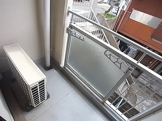 シティライフ灘43のバルコニー