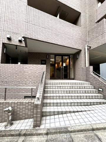 ミリアレジデンス赤坂のエントランス