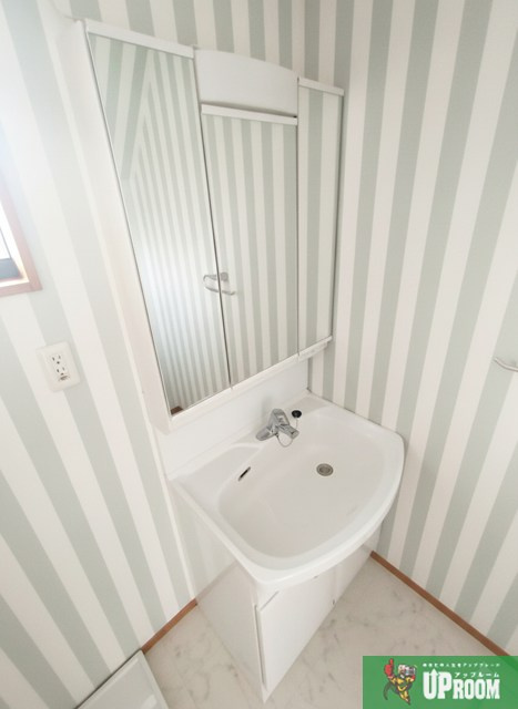 古知野町杉山貸家　A棟の洗面所