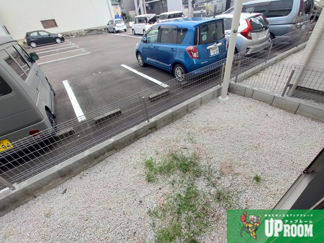 古知野町杉山貸家　A棟の庭