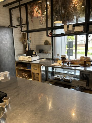 【内装】 | 五井駅 バス10分原前橋駅停歩1分 1階 時田貸店舗 13.52坪 スイーツ居抜き