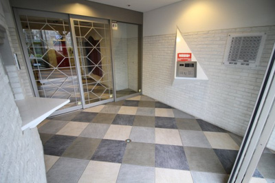 【エントランス】 | インベスト神戸エアフロント