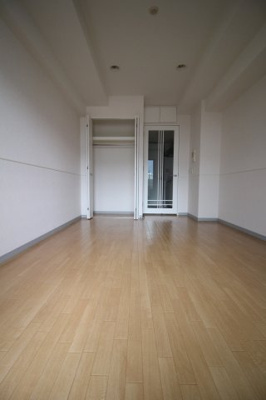 【居間・リビング】 | インベスト神戸エアフロント