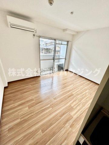 タカラマンションの居間・リビング