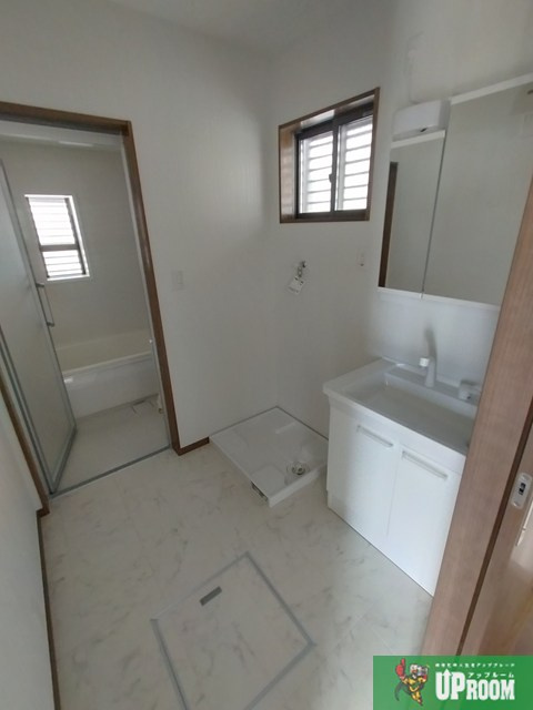 古知野町杉山貸家　B棟の洗面所