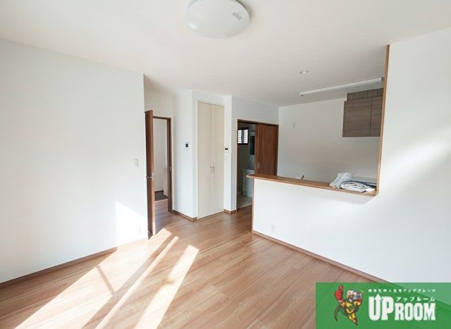 古知野町杉山貸家　B棟の居間・リビング