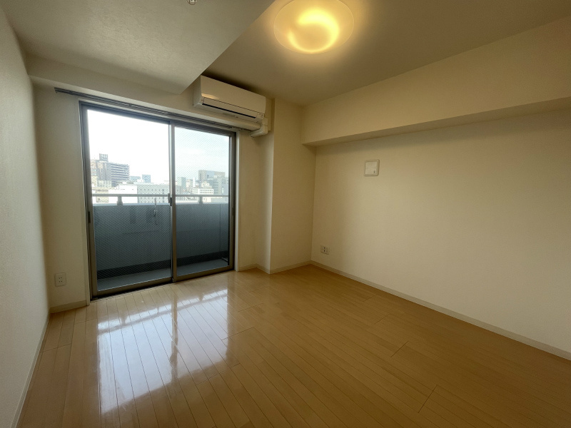 La Douceur千葉中央の居間・リビング