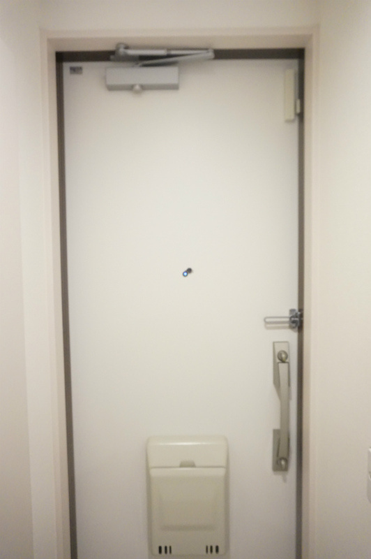 リブリ・カーサ シエテの玄関