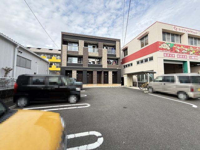 ル・シエル・ブルー　Ⅲの駐車場