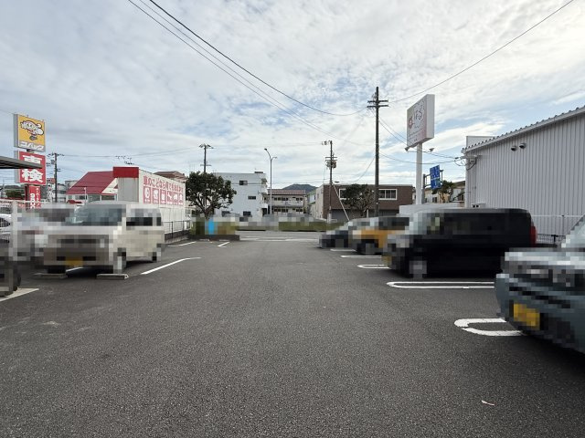 ル・シエル・ブルー　Ⅲの駐車場