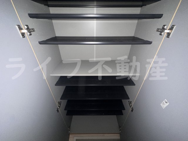 シャトー西村の収納