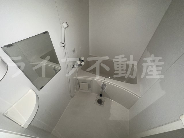 シャトー西村の浴室