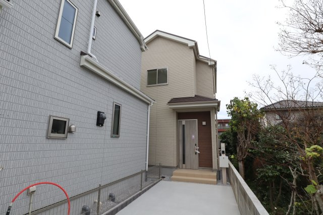 仲介手数料無料　桶川市上日出谷　新築戸建　全３棟　の区画図