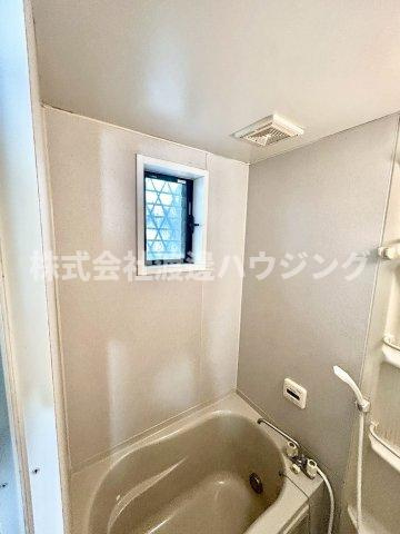 大阪市西成区梅南３丁目のテラスのその他|窓