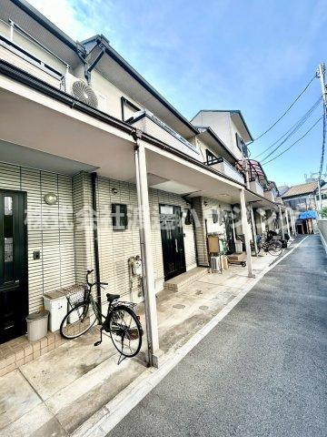 大阪市西成区梅南３丁目のテラス