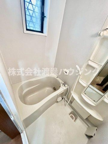 大阪市西成区梅南３丁目のテラスの浴室