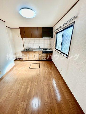 大阪市西成区梅南３丁目のテラスの居間・リビング