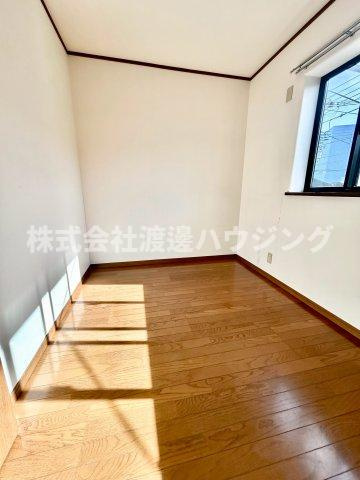 大阪市西成区梅南３丁目のテラスの寝室