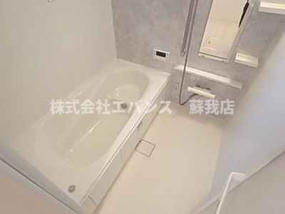 【浴室】 | Kolet千葉大巌寺町 | お風呂で日々の疲れを落としましょう