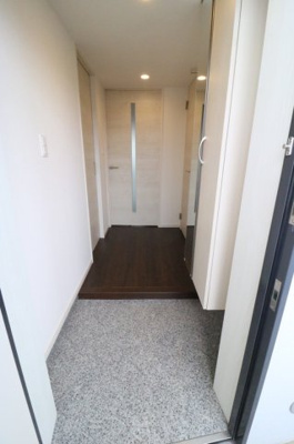 【玄関】 | PHOENIX千早 | 下駄箱もしっかりついてます！