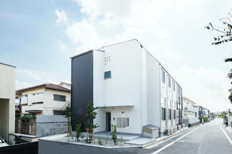 カーサシルクの外観