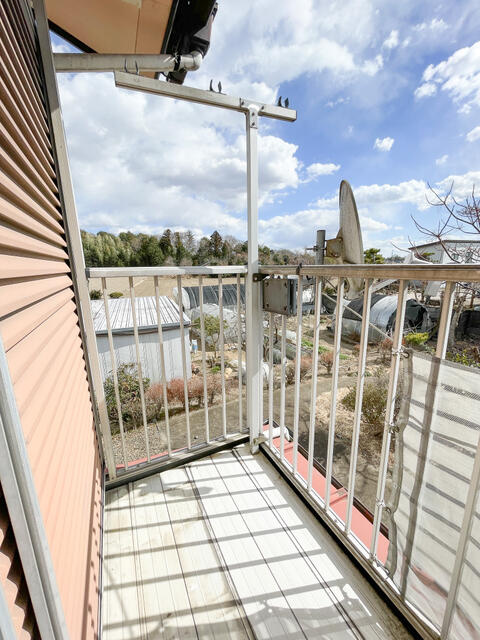 下野市磯部　4ＬＤＫ　中古住宅のバルコニー