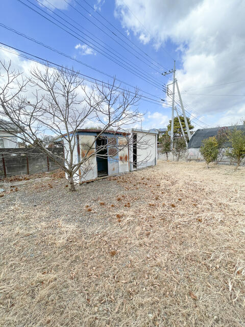 下野市磯部　4ＬＤＫ　中古住宅の庭