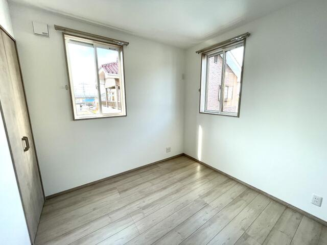 下野市駅東４丁目　3ＬＤＫ　中古住宅の洋室|４．５帖の洋室