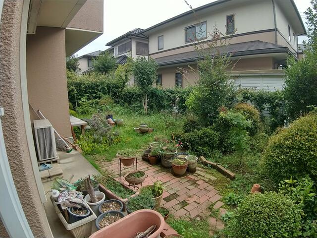 下野市緑5丁目　4ＬＤＫ　中古住宅の庭