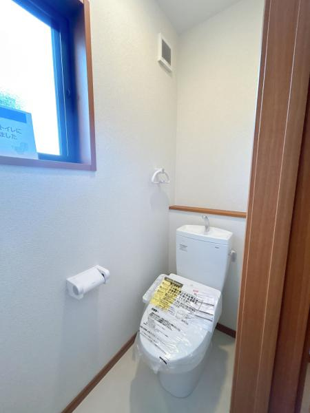 下野市石橋　4ＳＬＤＫ　中古住宅のトイレ