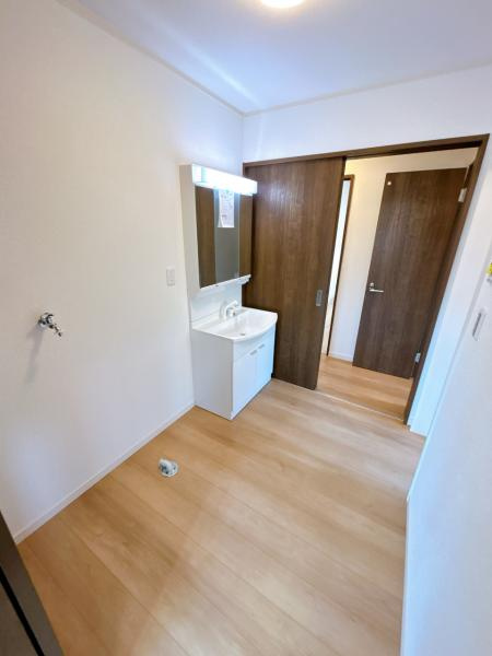 下野市笹原　5ＬＤＫ　中古住宅のその他