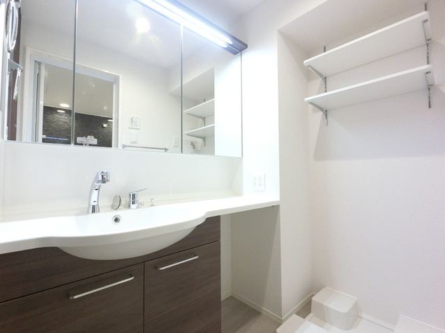 マヌールの洗面所|洗髪洗面化粧台