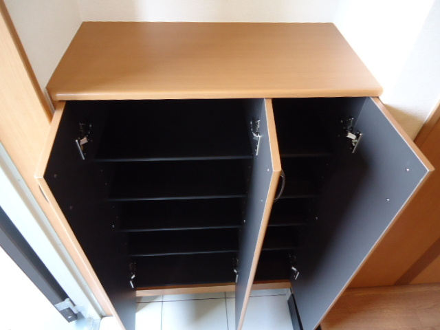 アメニティーハイツ　Ｙの玄関|下駄箱