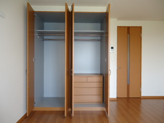 アメニティーハイツ　Ｙの収納|クローゼット