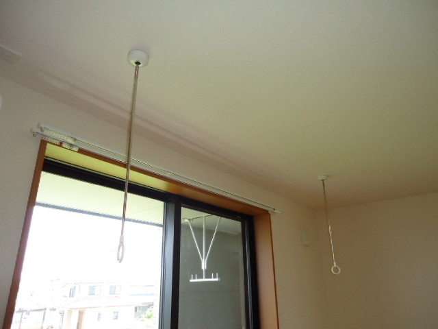 アメニティーハイツ　Ｙのその他|室内物干し